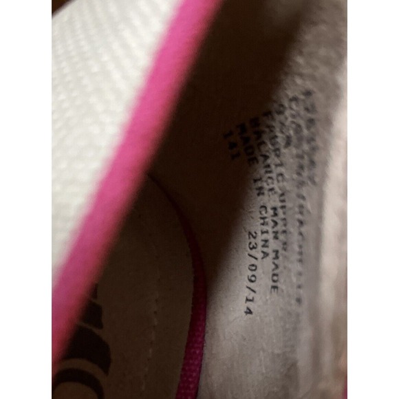 Cliffs By White Mountain Rachelle Flats Shoe Cat Glasses Beige Pink size 9.5M - Picture 6 of 6